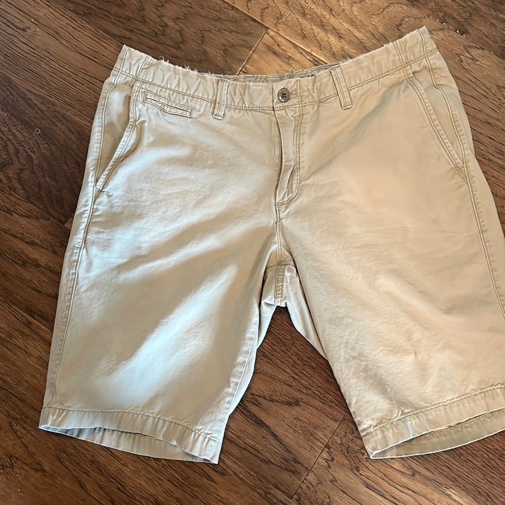 GAP khaki shorts.  Size 33